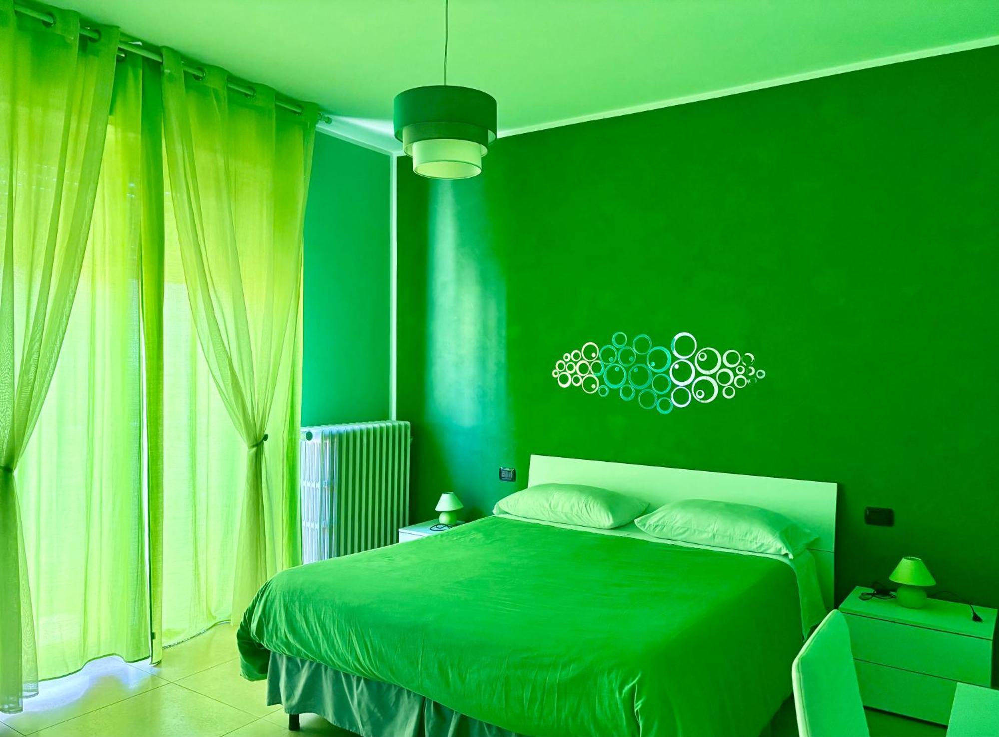 Color House Malpensa B&B Cassano Magnago Extérieur photo